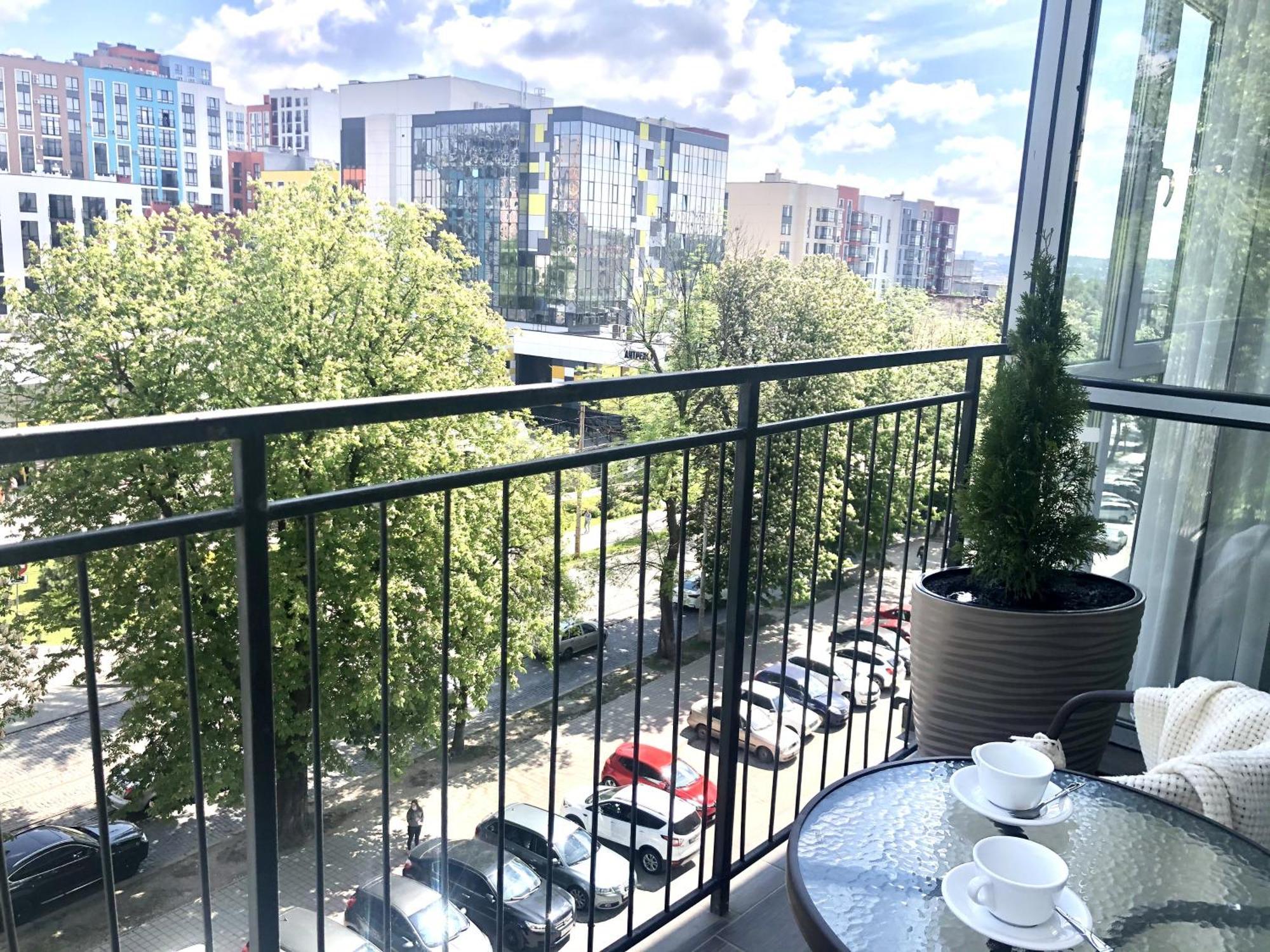 Osapart Romantic Apartment In The Complex Great Britain Лвив Екстериор снимка