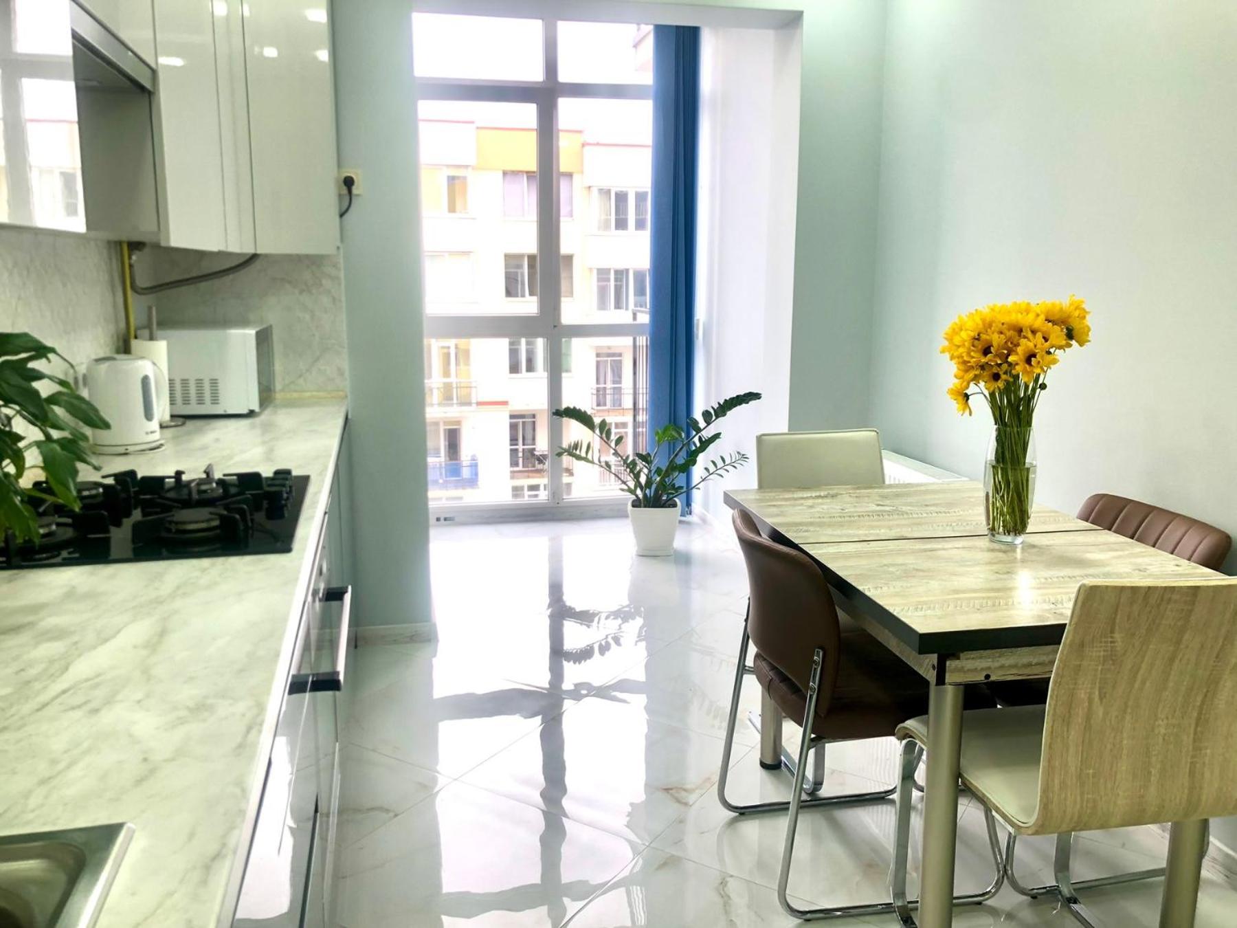 Osapart Romantic Apartment In The Complex Great Britain Лвив Екстериор снимка